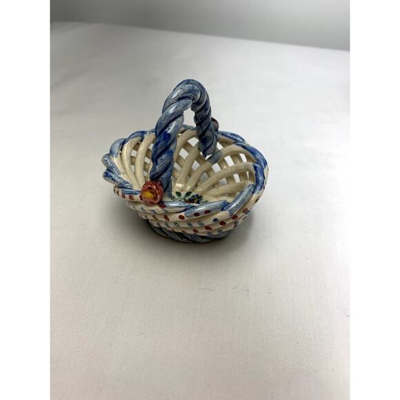 Mini Delicate Hand Painted Porcelain Pottery Rose Woven Basket from Spain - Picture 5 of 12